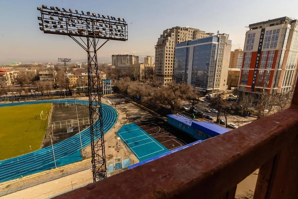 Stayyoung Жк Молодежный Almaty Apartment