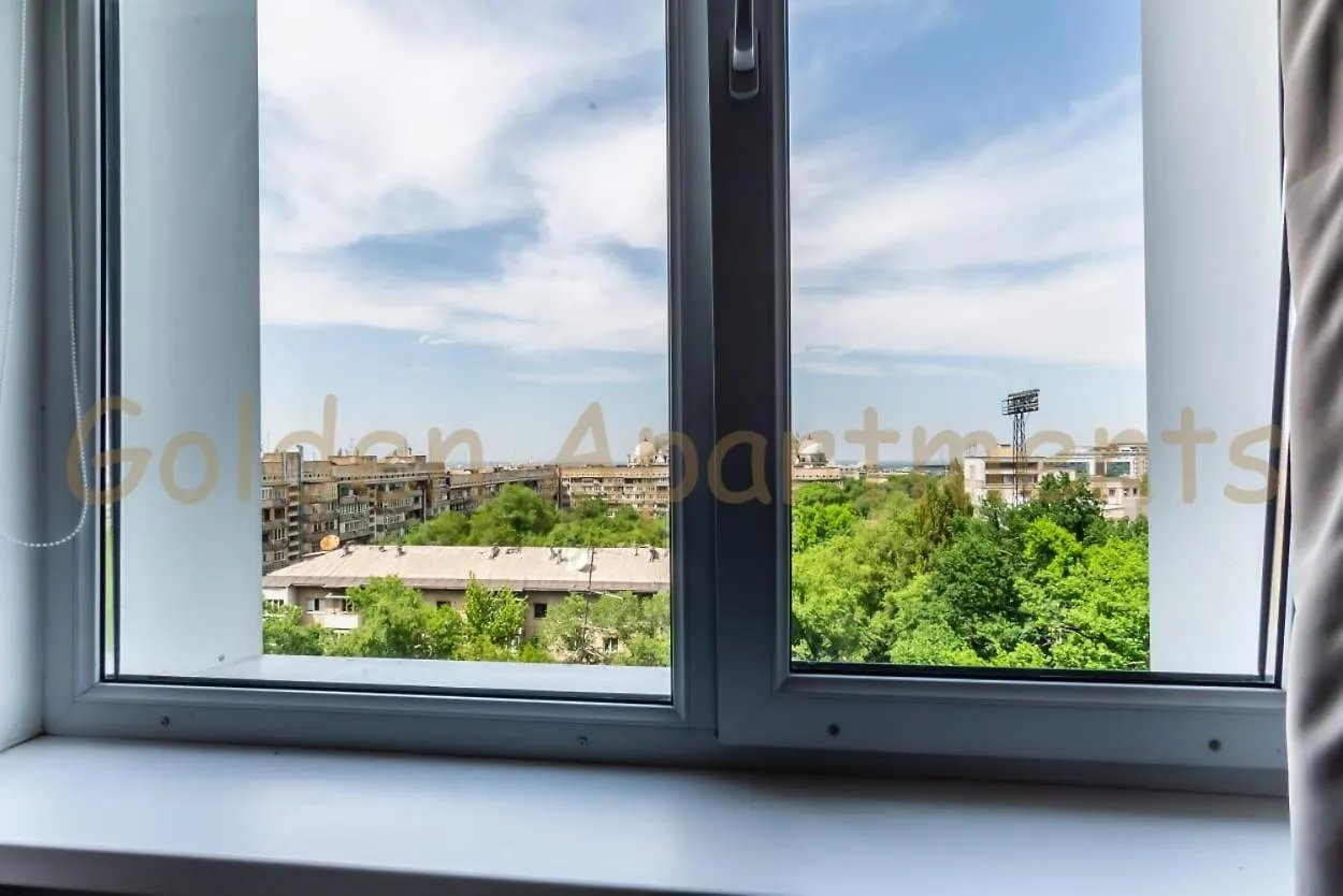 Stayyoung Жк Молодежный Almaty Apartment