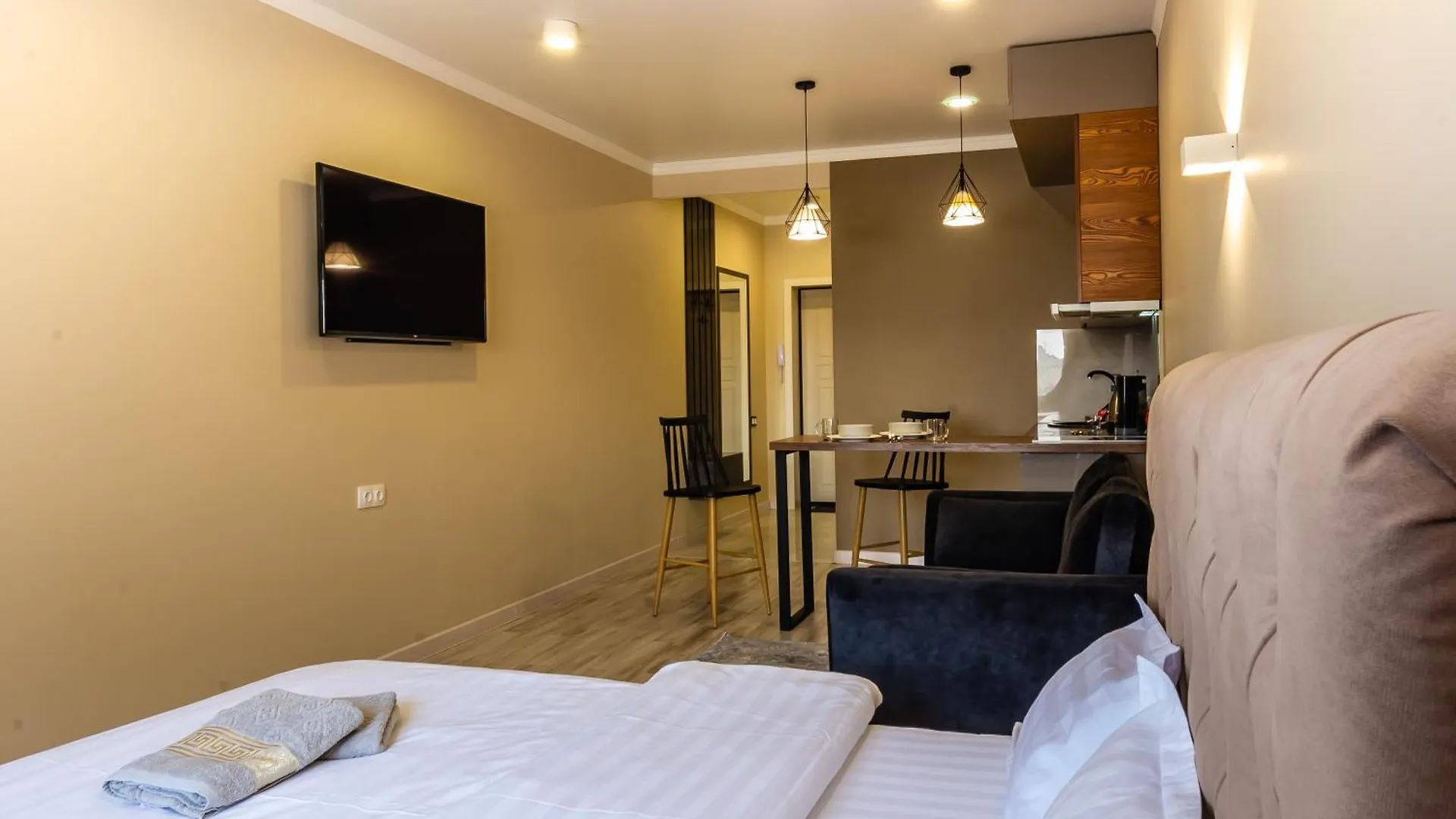 Apartment Stayyoung Жк Молодежный Almaty