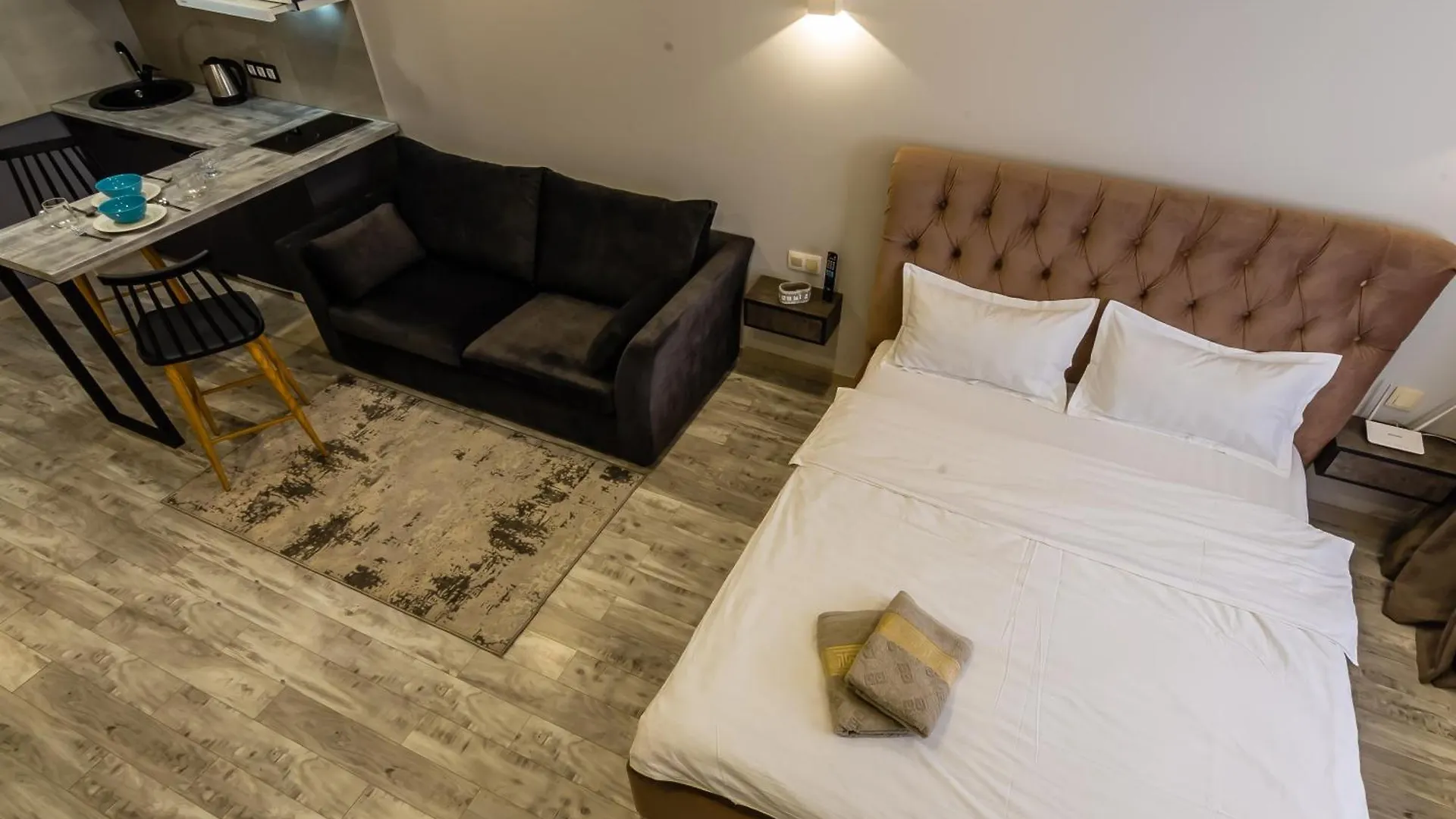 Stayyoung Жк Молодежный Almaty